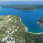 Сasa de vacaciones Amazing Home In Poljaki Rovinj